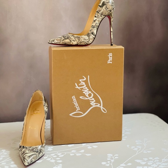 Christian Louboutin So Kate Marble Pumps - Picture 3 of 9